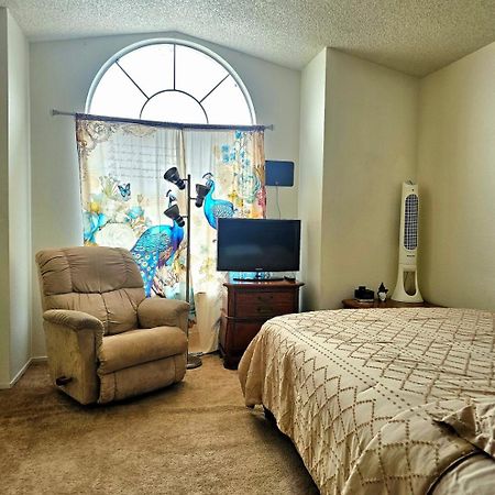 Nice Private Room In A House Close To Red Rock & Las Vegas Strip Exteriör bild