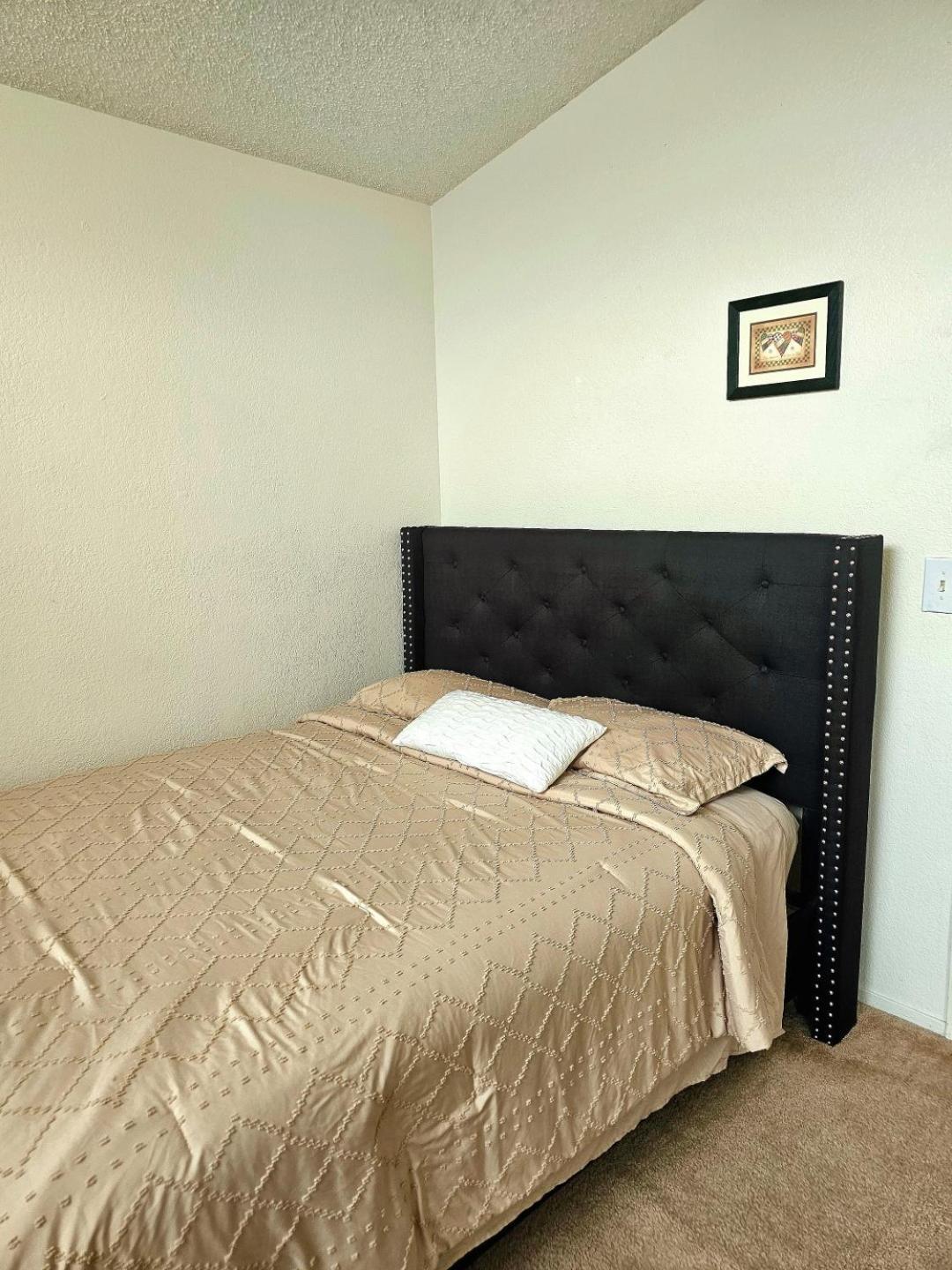 Nice Private Room In A House Close To Red Rock & Las Vegas Strip Exteriör bild